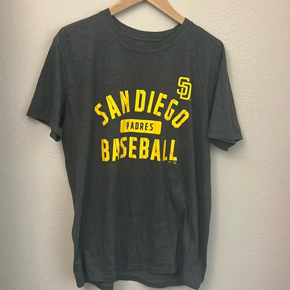 Men’s San Diego Padres short sleeve super soft size L - Picture 1 of 4